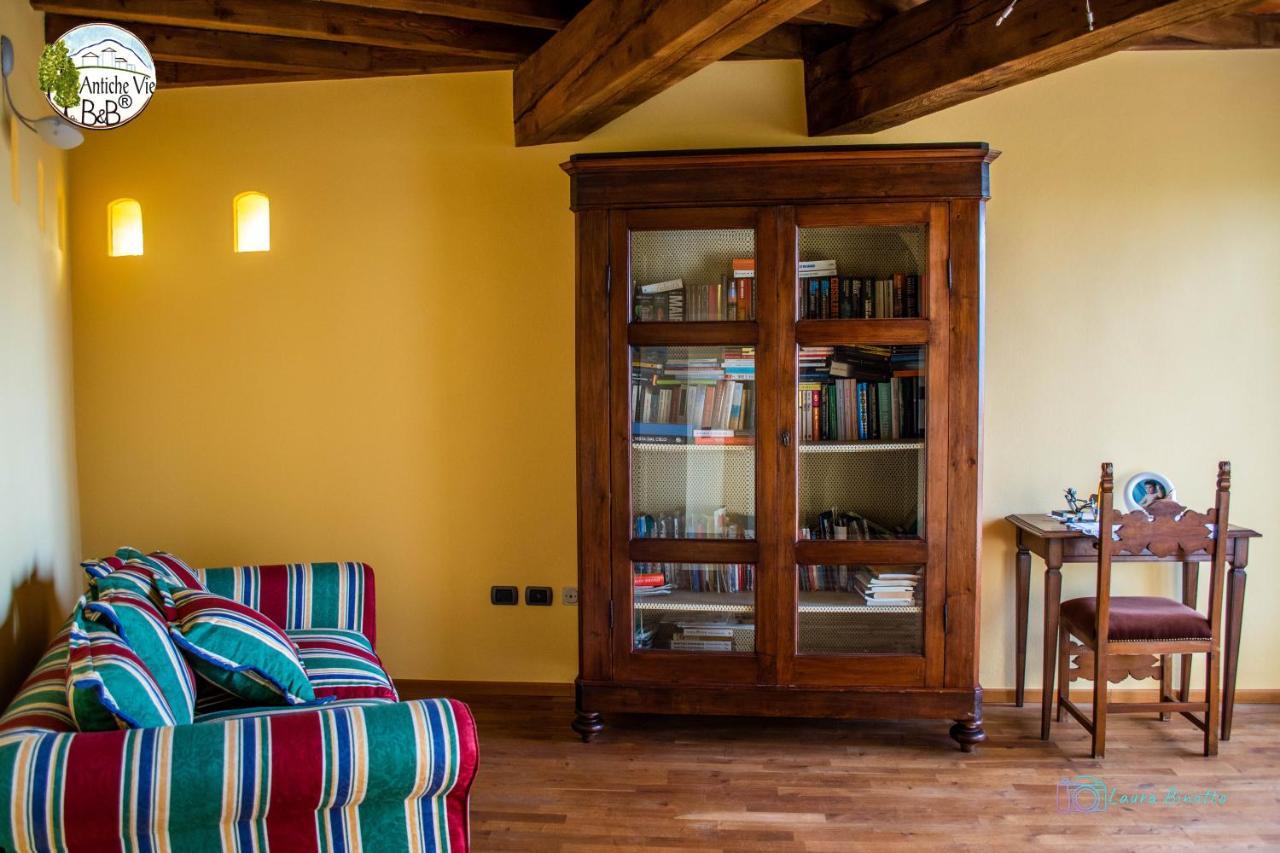 Antiche Vie B&B Serramazzoni Kültér fotó